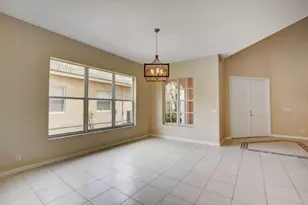 1388 Beacon Cir, Wellington, FL 33414 - Photo 12
