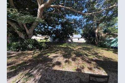 2405 3rd Avenue SE, Vero Beach, FL 32962 - Photo 6