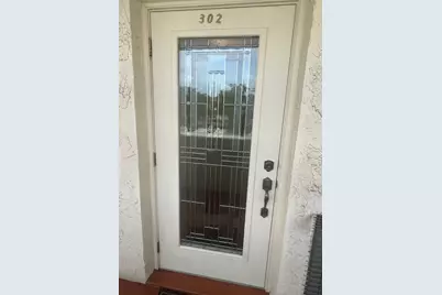 9410 N Hollybrook Lake Drive #302, Pembroke Pines, FL 33025 - Photo 2