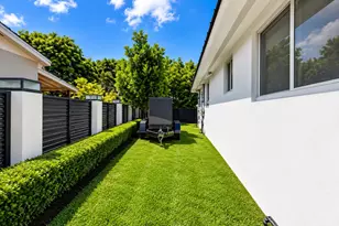 1920 SW 32nd Pl, Miami, FL 33145 - Photo 28