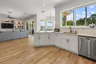 1237 Avondale Ln, West Palm Beach, FL 33409 - Photo 10