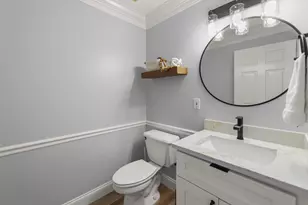 1237 Avondale Ln, West Palm Beach, FL 33409 - Photo 16