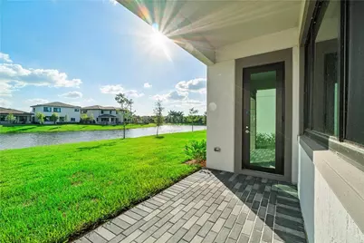 10870 Oceano Way, Parkland, FL 33076 - Photo 8