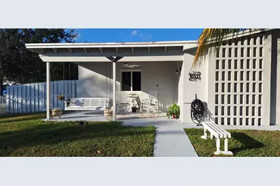 10521 SW 201st Terrace, Cutler Bay, FL 33189 - Photo 1