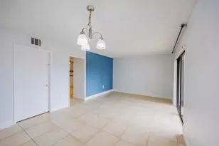 1524 Lake Crystal Dr, Royal Palm Beach, FL 33411 - Photo 12