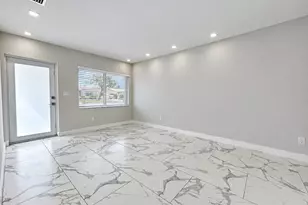 11361 SW 4th St, Sweetwater, FL 33174 - Photo 2