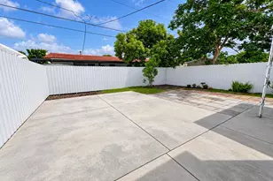 11361 SW 4th St, Sweetwater, FL 33174 - Photo 10