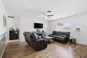234 La Mancha Ave, Royal Palm Beach, FL 33411 - Photo 8