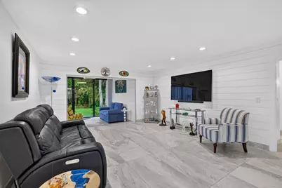 21864 Arriba Real, Boca Raton, FL 33433 - Photo 14