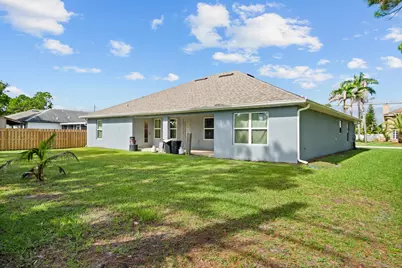 5863 NW Carovel Avenue, Port Saint Lucie, FL 34986 - Photo 32