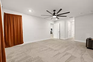 5863 NW Carovel Ave, Port Saint Lucie, FL 34986 - Photo 22