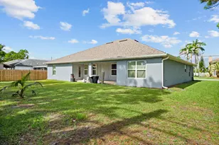 5863 NW Carovel Ave, Port Saint Lucie, FL 34986 - Photo 32