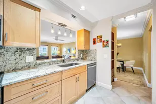 615 NE 12th Ave, Fort Lauderdale, FL 33304 - Photo 10
