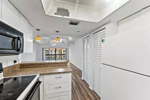 700 Uno Lago Dr, Juno Beach, FL 33408 - Photo 8