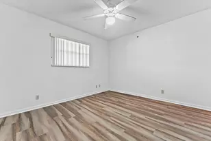 700 Uno Lago Dr, Juno Beach, FL 33408 - Photo 26