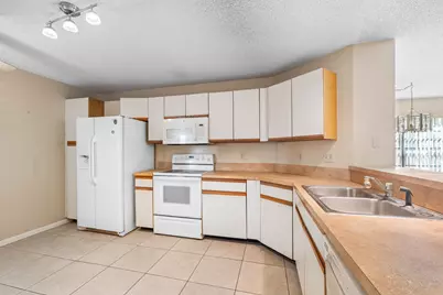 3237 Perimeter Drive #2512, Greenacres, FL 33467 - Photo 2