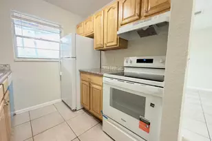 200 Croton Ave, Lantana, FL 33462 - Photo 4