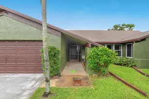 5104 Candlewood Ct, Lake Worth, FL 33467 - Photo 4