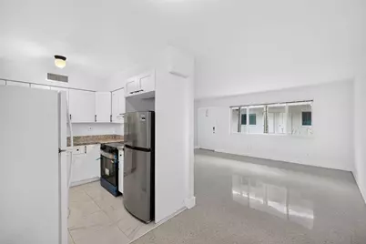 1821 Middle River Drive #7, Fort Lauderdale, FL 33305 - Photo 8