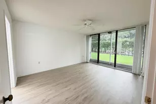 2581 Village Blvd, West Palm Beach, FL 33409 - Photo 6