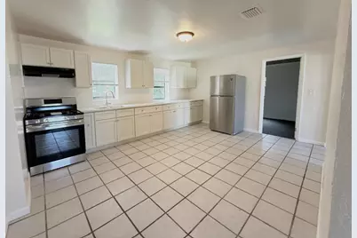 706 23rd Street, West Palm Beach, FL 33407 - Photo 2