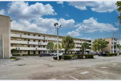 1690 NE 191st Street #405-1, North Miami Beach, FL 33179 - Photo 2
