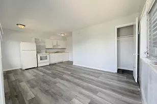 113 E 27th St, Riviera Beach, FL 33404 - Photo 2