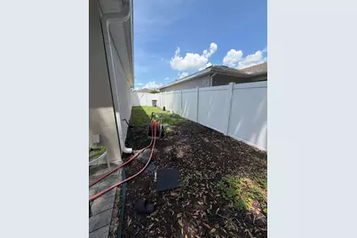 5250 Oakland Lake Circle, Fort Pierce, FL 34951 - Photo 20