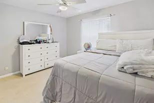 657 Perdido Heights Dr, West Palm Beach, FL 33413 - Photo 18
