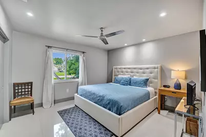 1908 NE 27th Drive, Wilton Manors, FL 33306 - Photo 28