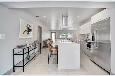 1908 NE 27th Drive, Wilton Manors, FL 33306 - Photo 10