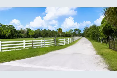 1812 B Road, Loxahatchee Groves, FL 33470 - Photo 4