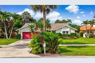 435 Mohawk Lane, Boca Raton, FL 33487 - Photo 1