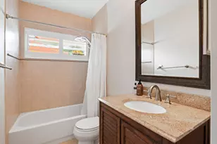 435 Mohawk Ln, Boca Raton, FL 33487 - Photo 24