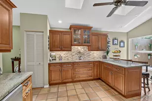6097 Bay Isles Dr, Boynton Beach, FL 33437 - Photo 8