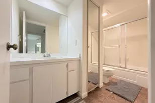 710 7th Ln, Palm Beach Gardens, FL 33418 - Photo 4