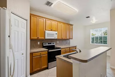 160 Village Boulevard #G, Tequesta, FL 33469 - Photo 6