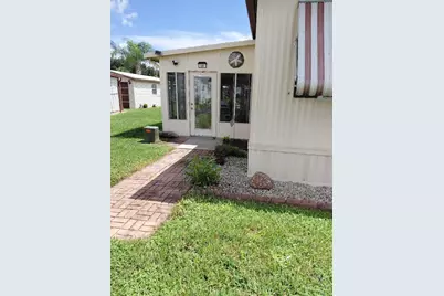 1339 Old Lakeport Road NW #4, Moore Haven, FL 33471 - Photo 4