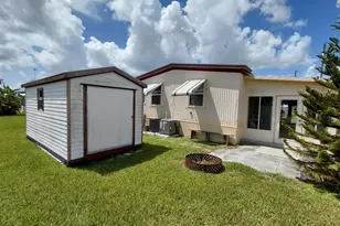1339 Old Lakeport Rd NW, Moore Haven, FL 33471 - Photo 2