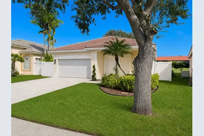 1334 SW 44th Terrace, Deerfield Beach, FL 33442 - Photo 2