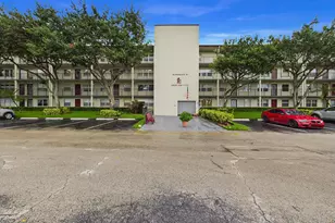 13155 SW 7th Ct, Pembroke Pines, FL 33027 - Photo 32