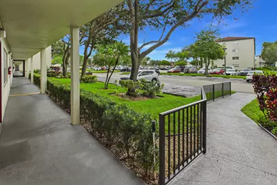 13155 SW 7th Court #103E, Pembroke Pines, FL 33027 - Photo 2