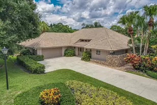 13 Balfour Rd W, Palm Beach Gardens, FL 33418 - Photo 24