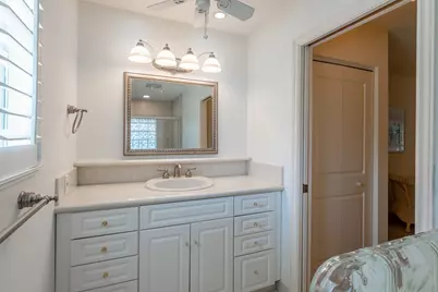 13 Balfour Road W, Palm Beach Gardens, FL 33418 - Photo 14