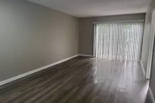 8600 N Sherman Cir, Miramar, FL 33025 - Photo 8