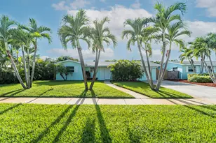 18966 SE Southgate Dr, Jupiter, FL 33469 - Photo 1