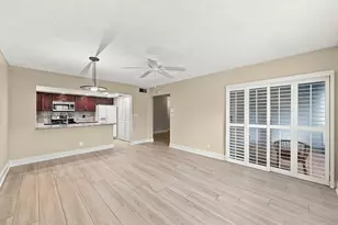 424 NW 70th Ave, Plantation, FL 33317 - Photo 8