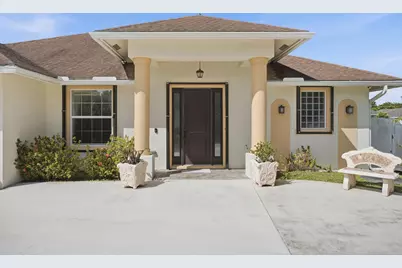 2272 SW Cameo Boulevard, Port Saint Lucie, FL 34953 - Photo 2