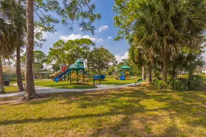 757 Windermere Way, Palm Beach Gardens, FL 33418 - Photo 46