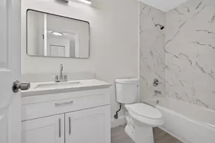 9189 Vineyard Lake Dr, Plantation, FL 33324 - Photo 18